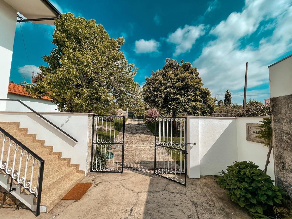 Villa Windmill House Santa Maria da Feira Exterior foto